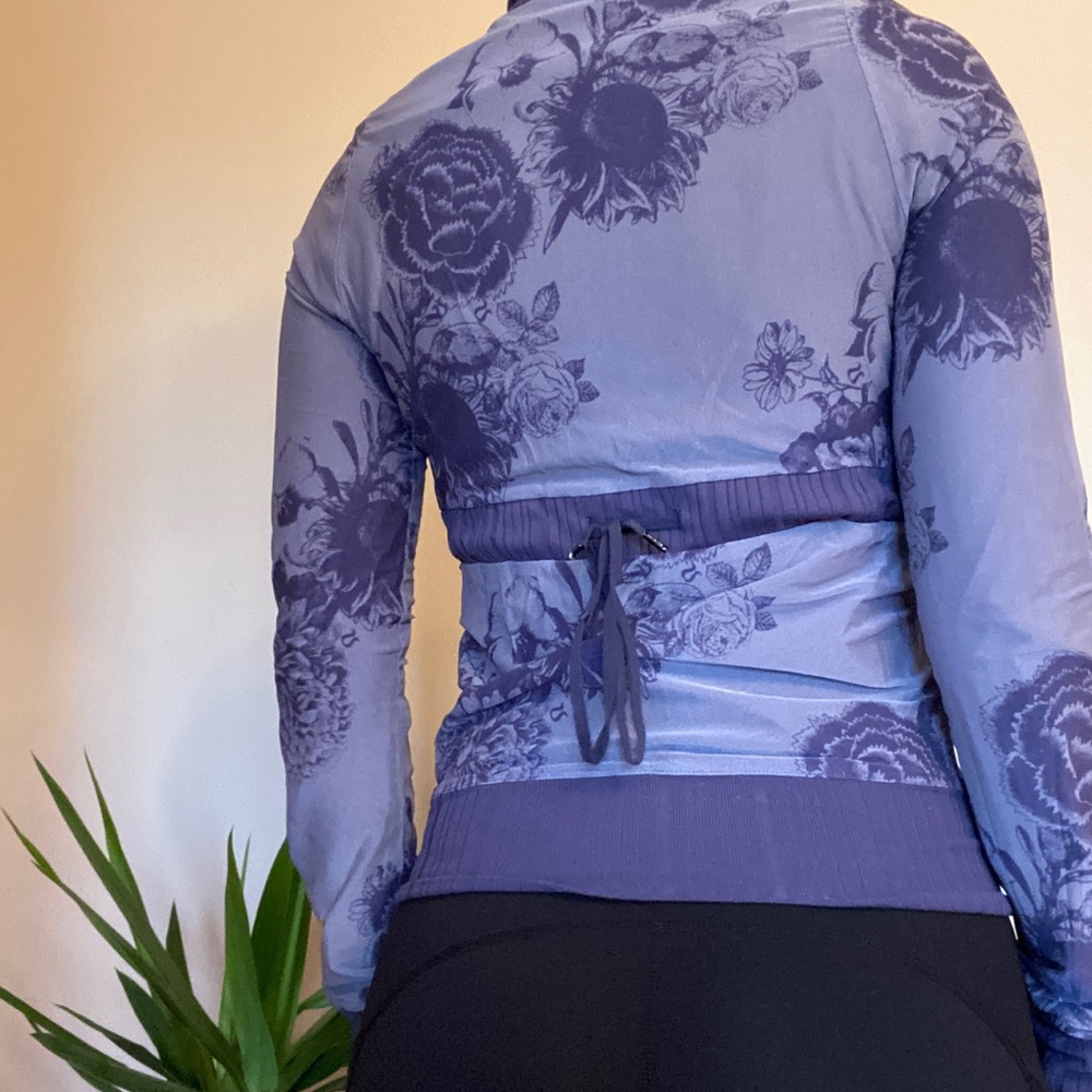 Lululemon Reversible Jacket - Picture 13 of 16